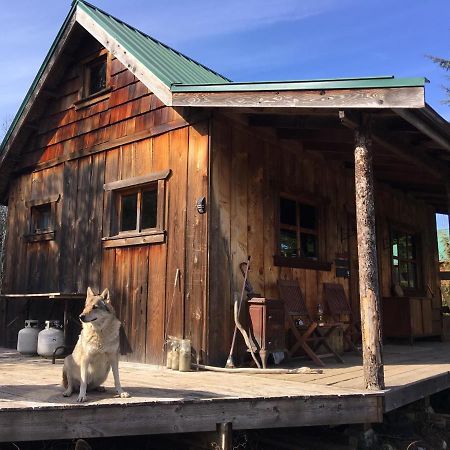 Hotel Maple Heart Ranch Shawnigan Lake Exterior foto